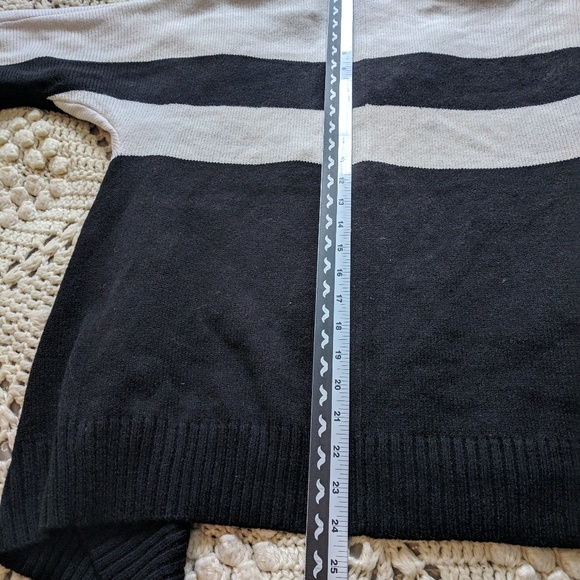 NWT Gap Wool blend black white sweater size S - Picture 8 of 8